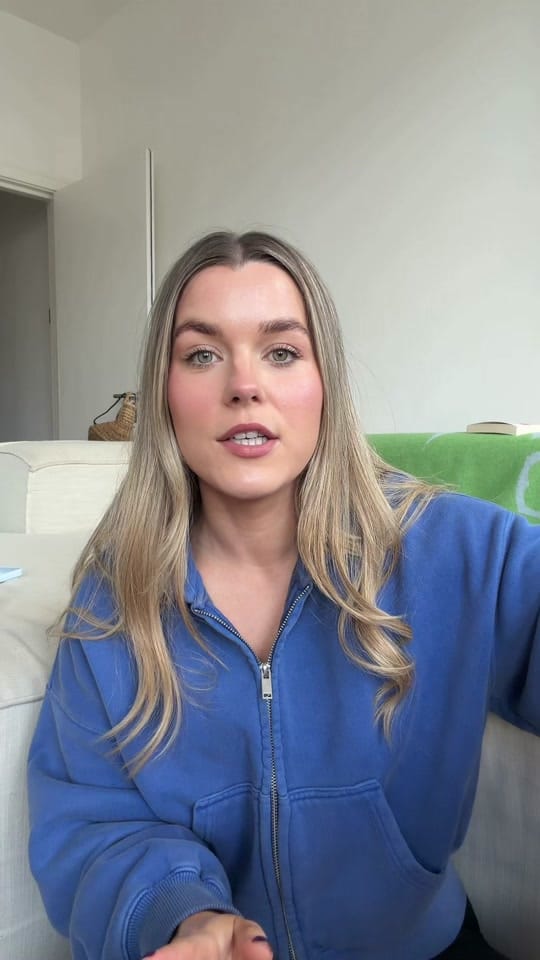 Post 9 by Gabs on TikTok (video)