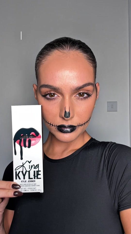 Post 5 by siannisefudge on TikTok (video)