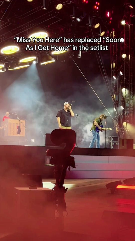 Post 3 by Sheena Lynn on TikTok (video)