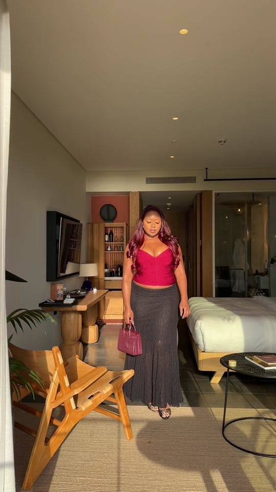 Post 2 by Tanaka on TikTok (video)