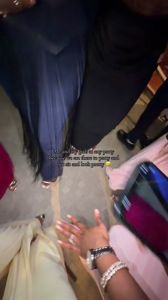 Post 1 by ESTHER T on TikTok (video)