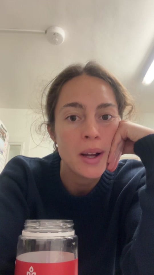 Post 3 by Lua J on TikTok (video)
