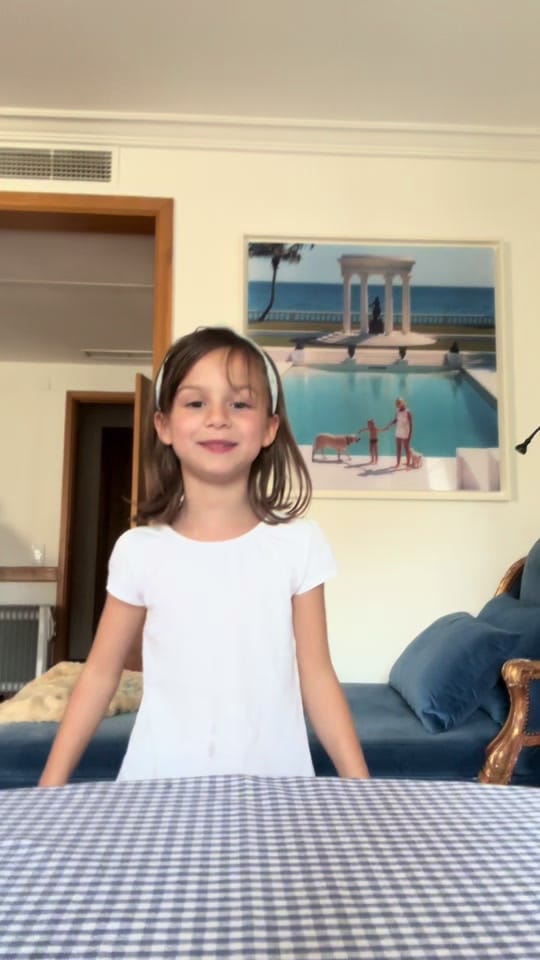 Post 6 by Lua J on TikTok (video)