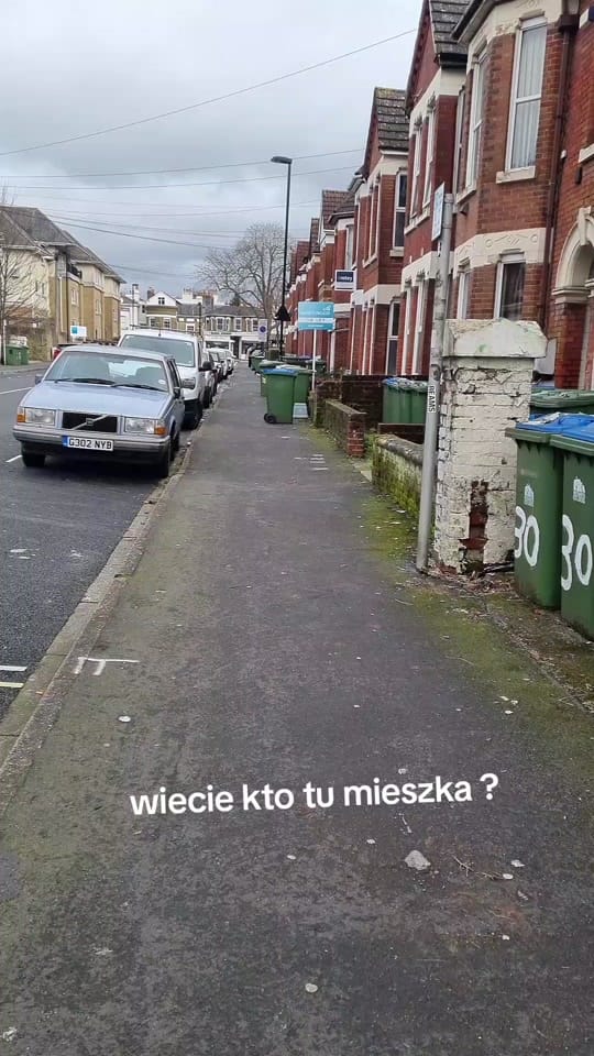 Post 9 by Ava on TikTok (video)