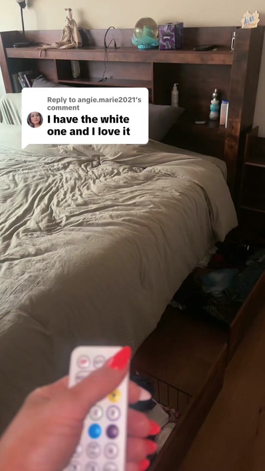 Post 2 by ChelseaJane || Aesthetician on TikTok (video)