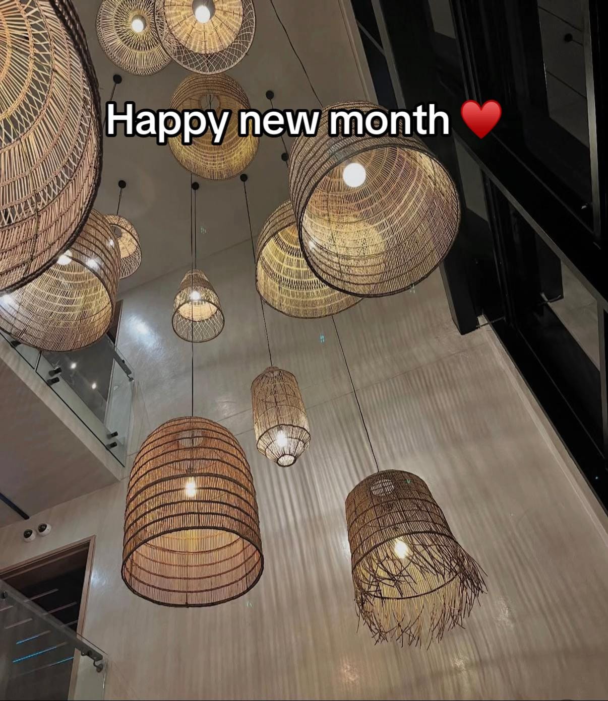 Post 6 by __ 𝓛𝓲𝓵𝔂✨ on TikTok (video)