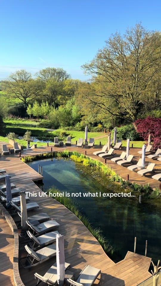 Post 1 by Polly Dunseath on TikTok (video)