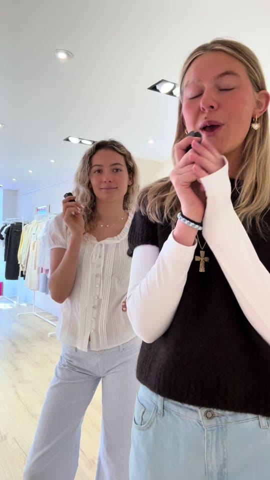 Post 4 by Minka Dink London on TikTok (video)