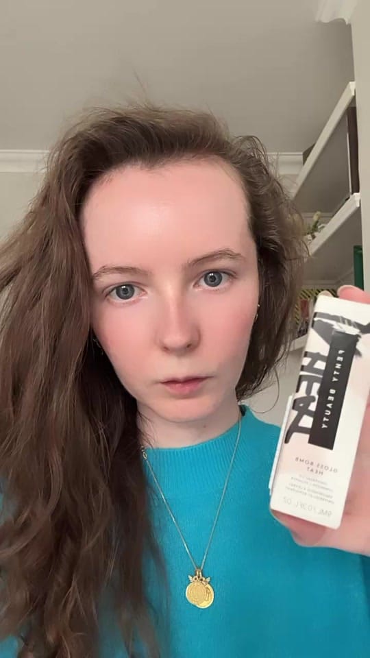 Post 9 by La Petite Rebel on TikTok (video)