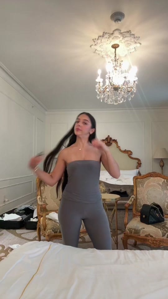 Post 2 by Sepii on TikTok (video)
