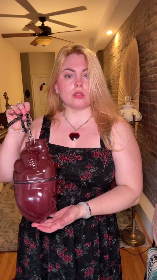 Post 5 by chelsea | witchy creator | ugc on TikTok (video)