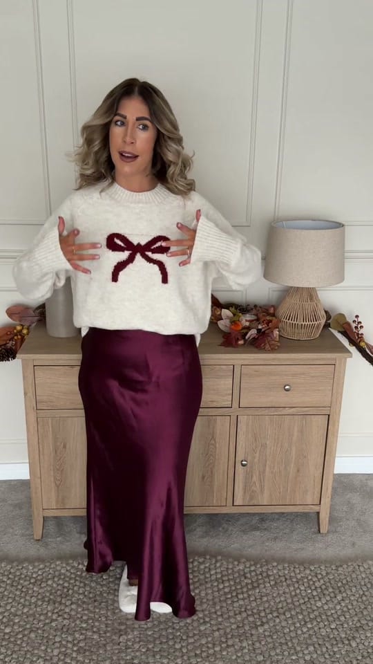 Post 10 by Kirstyannemarr on TikTok (video)