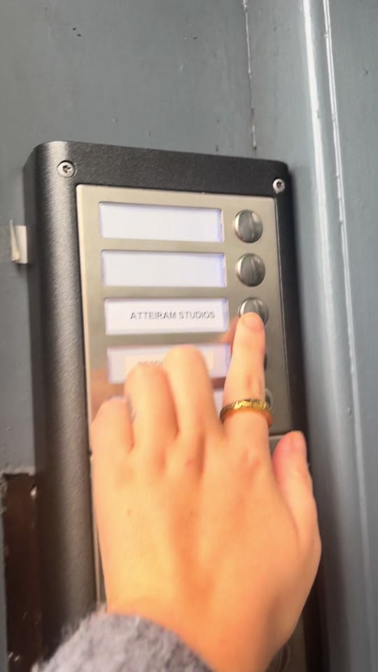 Post 4 by Eveealex on TikTok (video)