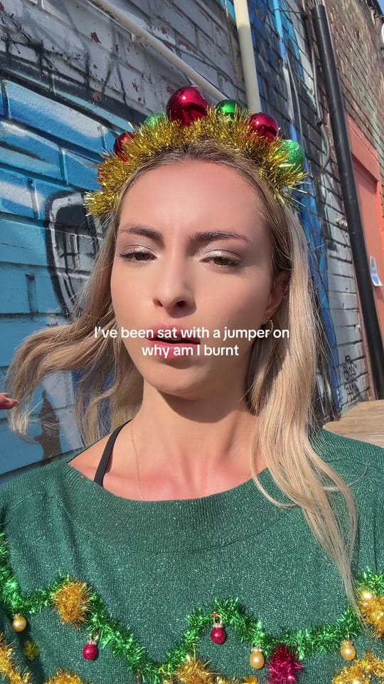 Post 8 by Lowri on TikTok (video)