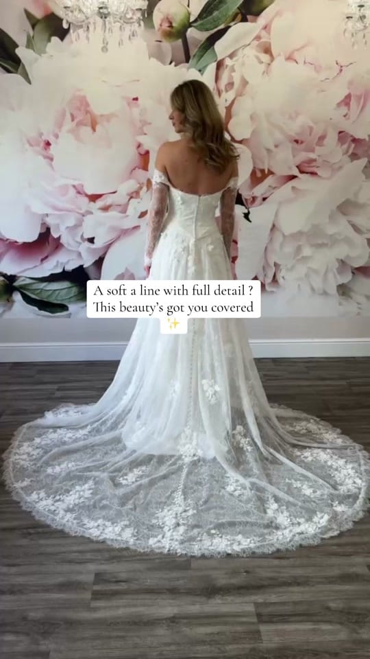Post 1 by Pearls&Lace on TikTok (video)