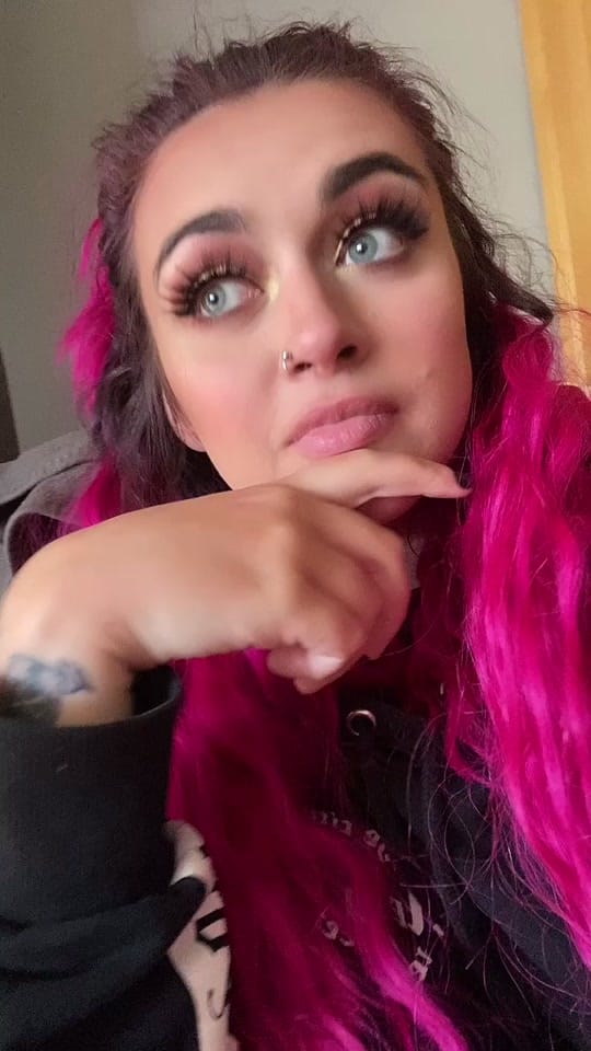 Post 10 by BRONNIE MUSIC on TikTok (video)