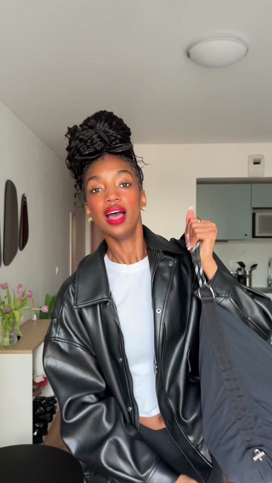 Post 1 by sydneywimes on TikTok (video)