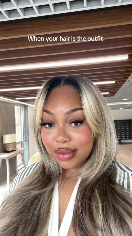 Post 10 by The Amii Edit🍸+ Wigs & Beauty on TikTok (video)