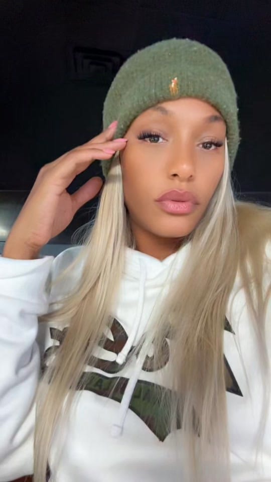 Post 4 by London Ferris on TikTok (video)