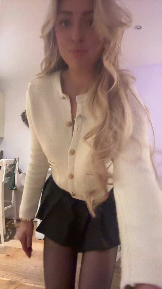 Post 8 by Phoebss on TikTok (video)