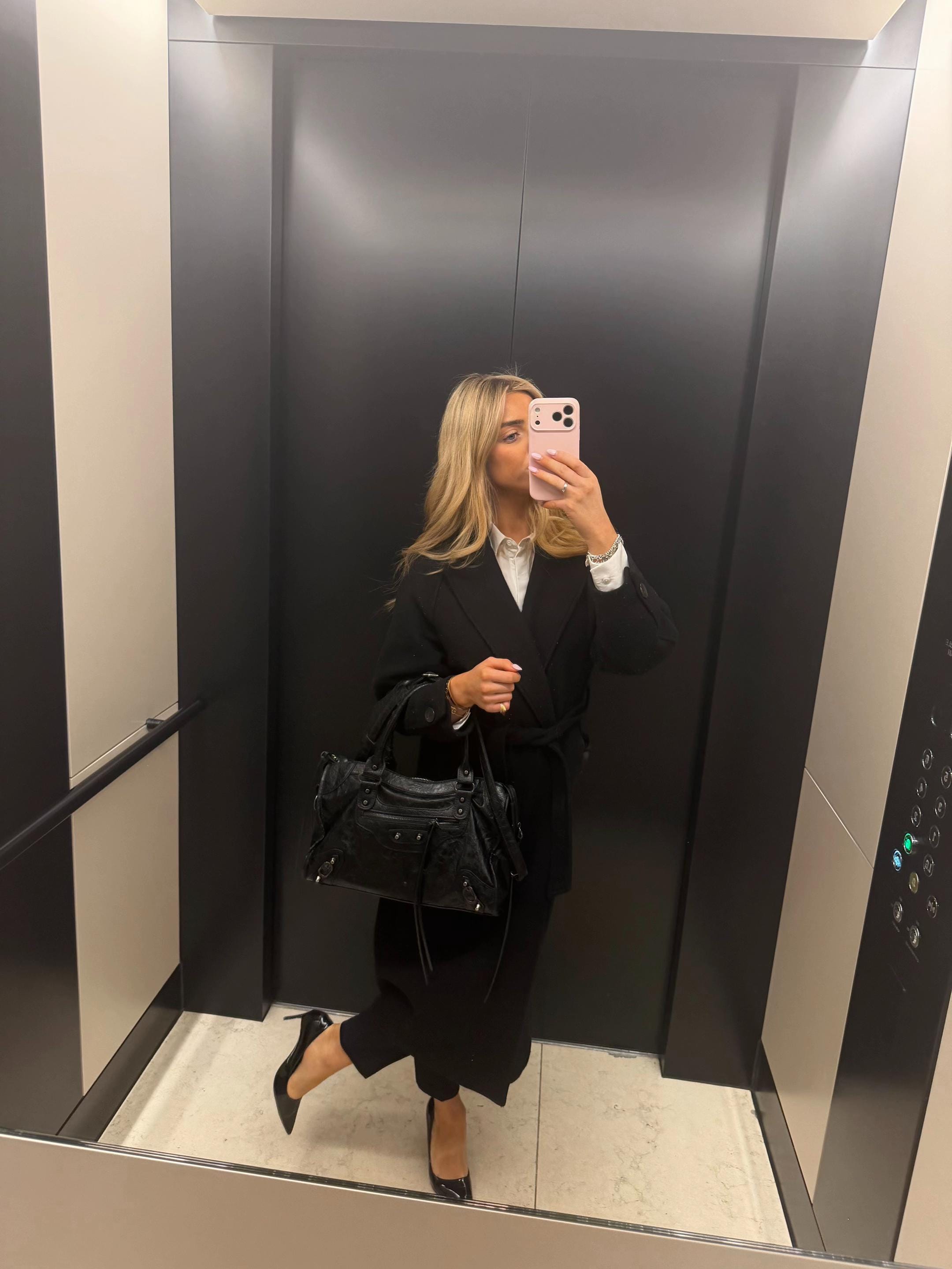 Post 3 by Phoebss on TikTok (video)