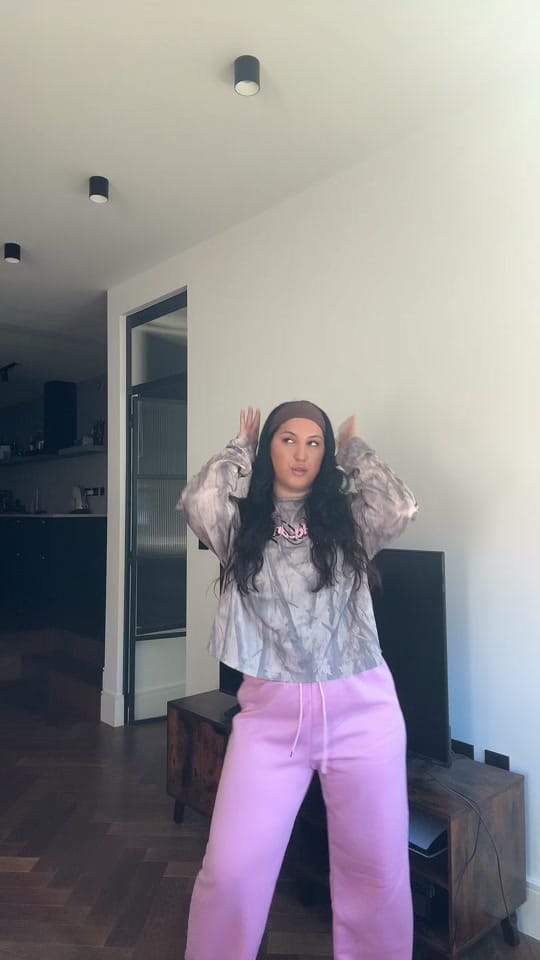 Post 1 by Yasmin Dan on TikTok (video)