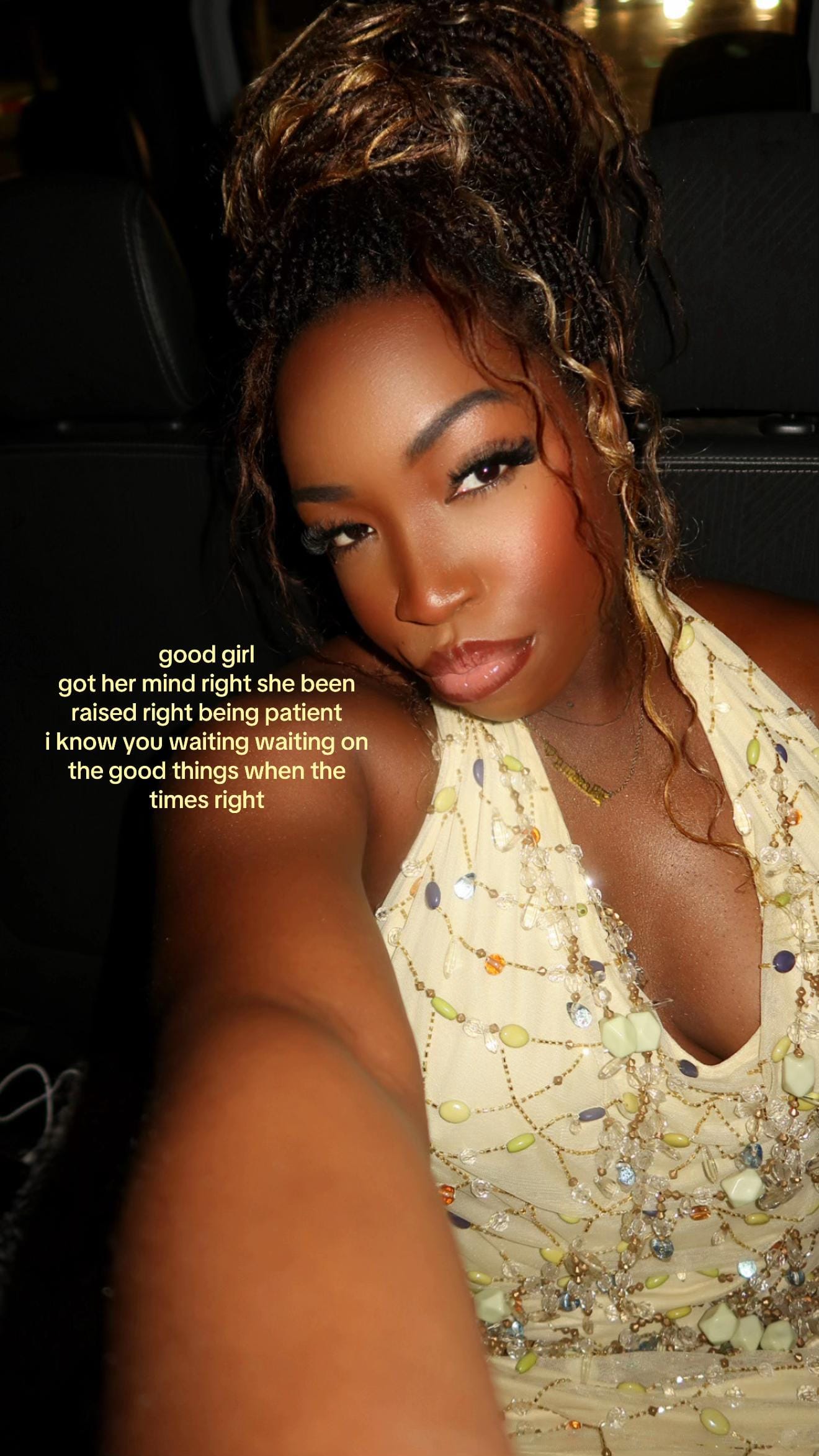 Post 6 by Laura Udba on TikTok (video)