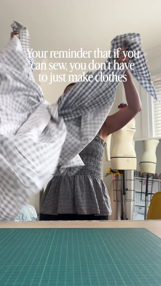 Post 4 by Noemie | Fashion Designer on TikTok (video)