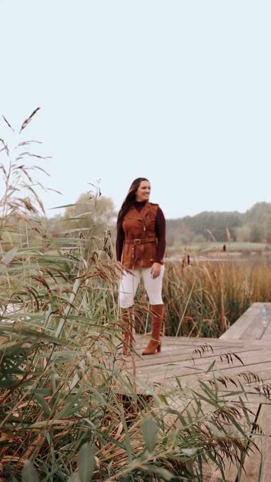 Post 8 by Jess Stalley on TikTok (video)