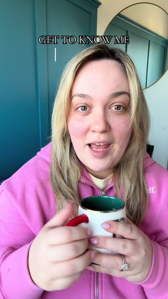 Post 6 by Robyn Amy on TikTok (video)