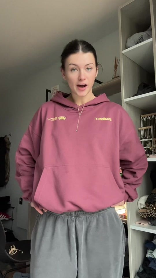 Post 9 by loz🧚🏼‍♀️ on TikTok (video)