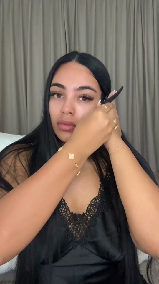 Post 8 by Phiaslay on TikTok (video)