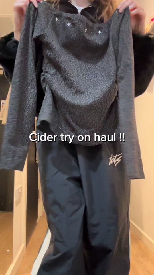 Post 3 by jess on TikTok (video)