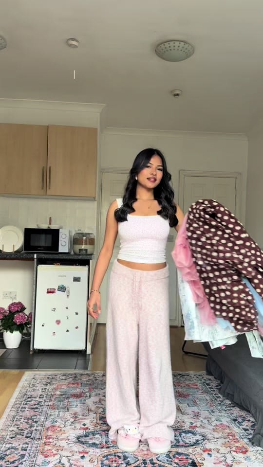 Post 3 by damantastha on TikTok (video)