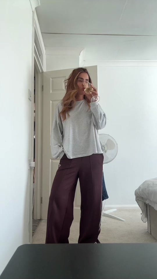 Post 4 by Leigh Woodz on TikTok (video)
