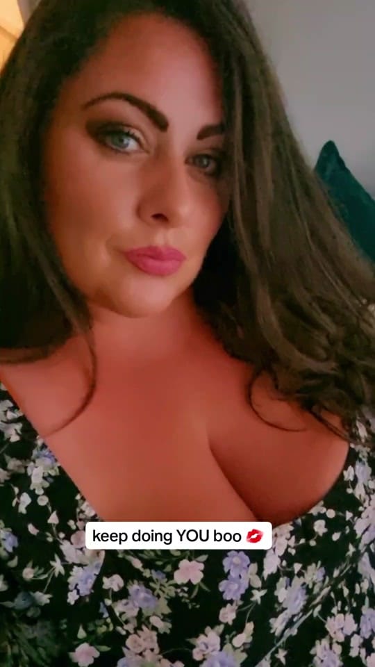 Post 6 by Curvy Mumma Fashion 💖 on TikTok (video)