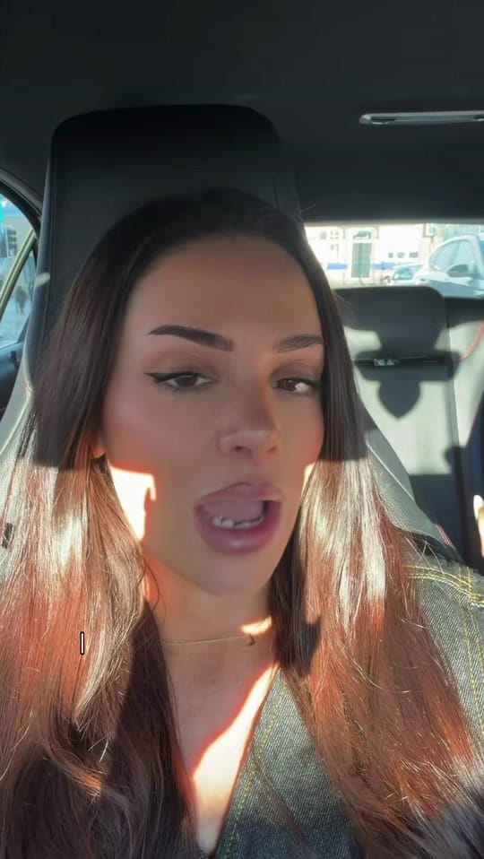 Post 4 by Georgia Young on TikTok (video)