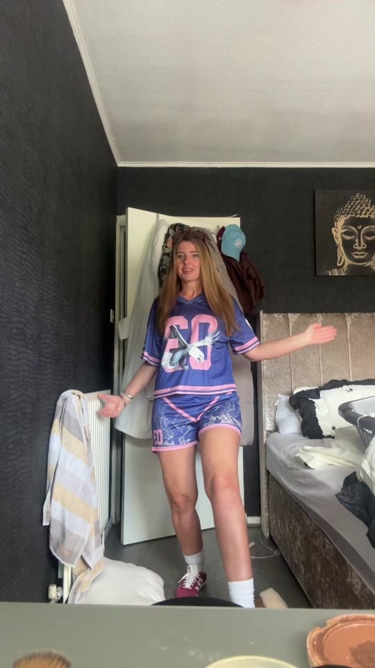 Post 3 by Stephanie Tait 🤍 on TikTok (video)
