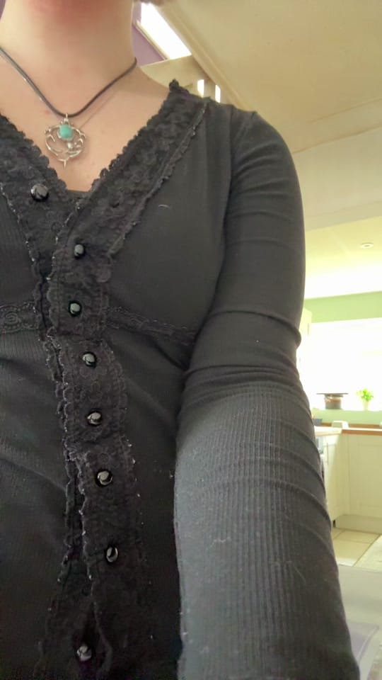 Post 1 by poppy 🍎 on TikTok (video)