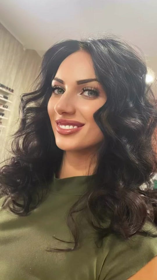 Post 2 by carmensurugiu.com on TikTok (video)