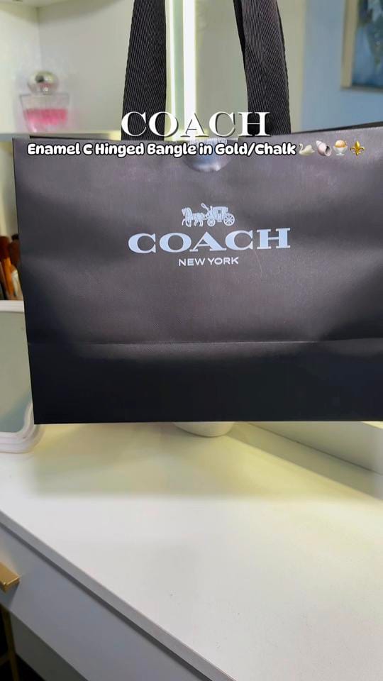 Post 1 by theherit on TikTok (video)