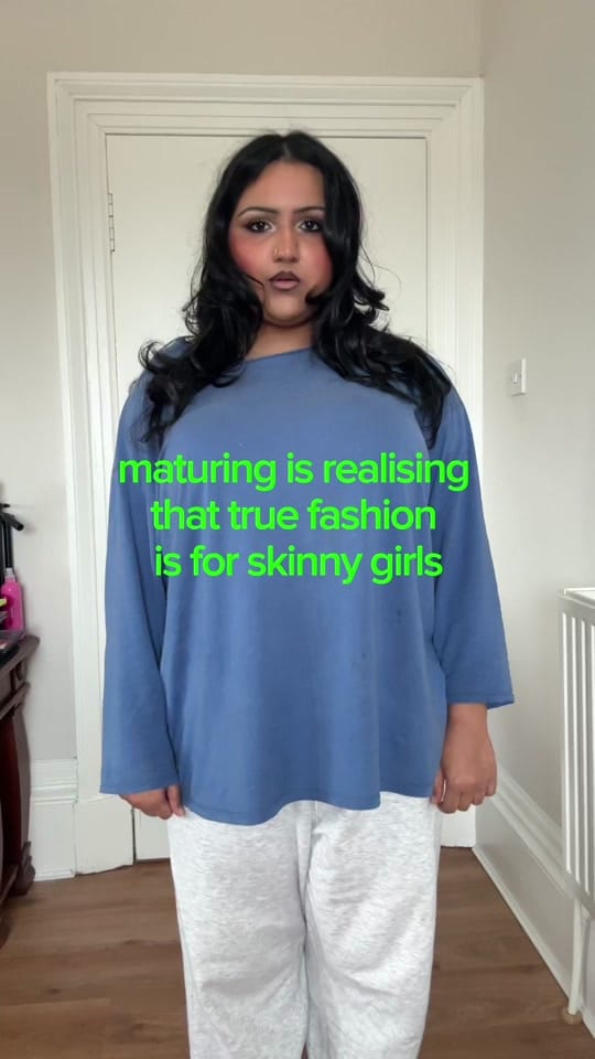 Post 3 by itsxaqsa on TikTok (video)