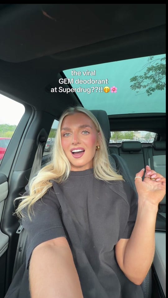 Post 6 by April Lawrence on TikTok (video)