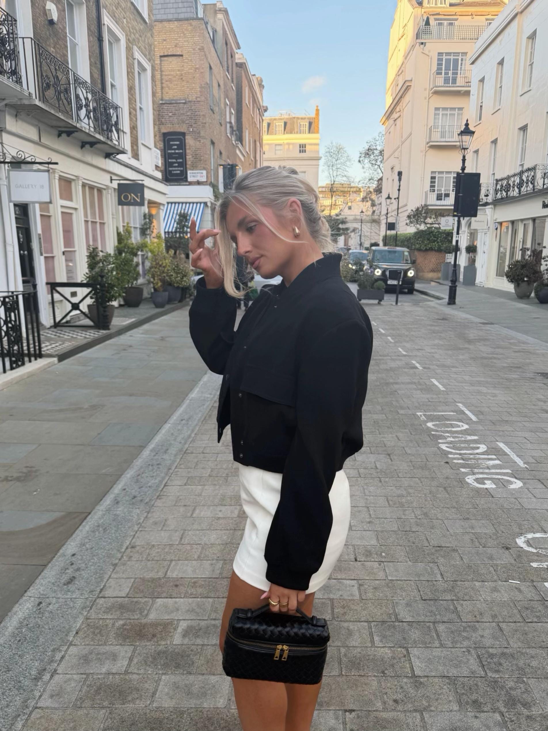 Post 7 by April Lawrence on TikTok (video)