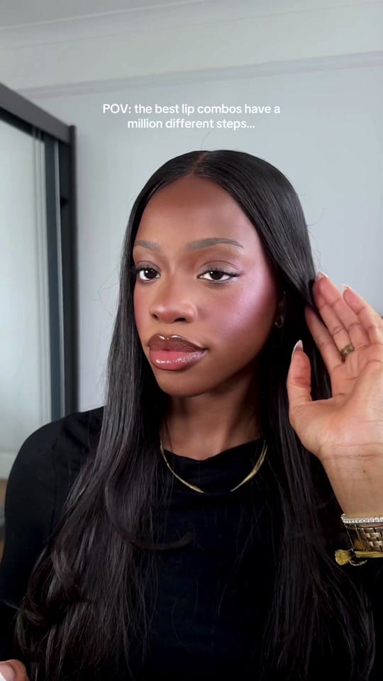 Post 2 by Kristen Mariella on TikTok (video)