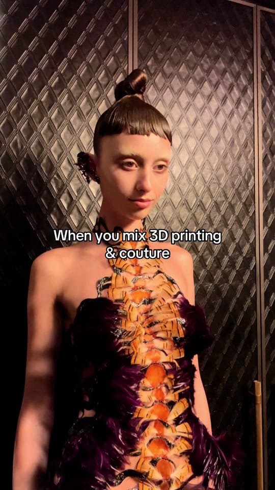 Post 3 by Karina Bond on TikTok (video)