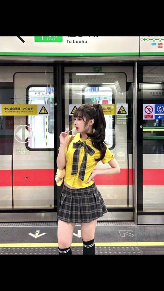 Post 3 by circlee_shen on TikTok (video)