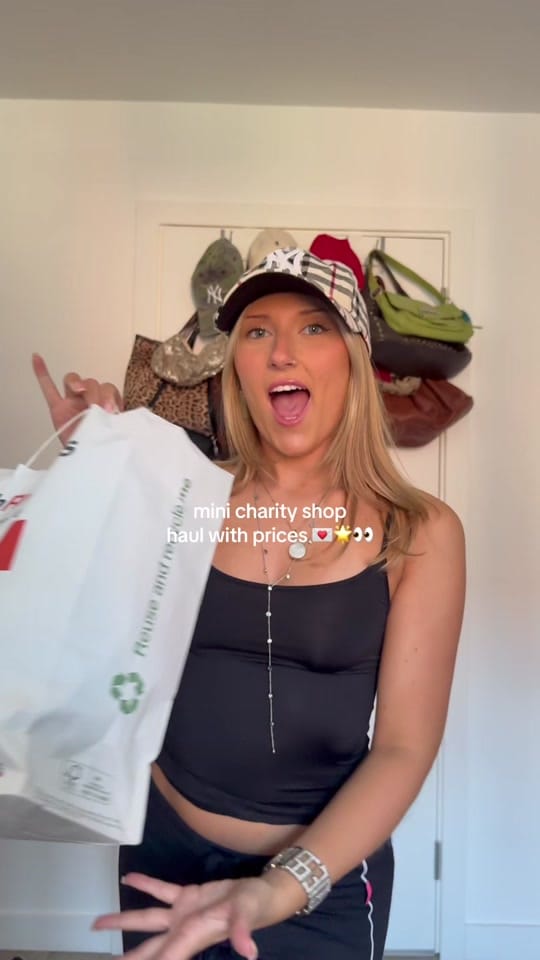 Post 6 by ELLA-MOLLIE ☆ on TikTok (video)