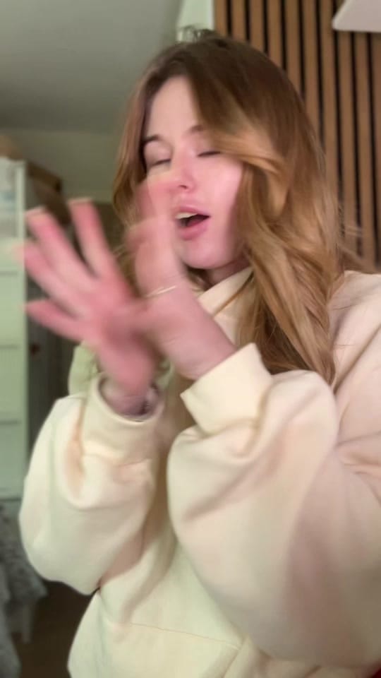 Post 4 by Jamie Corcoran 🎀✨ on TikTok (video)