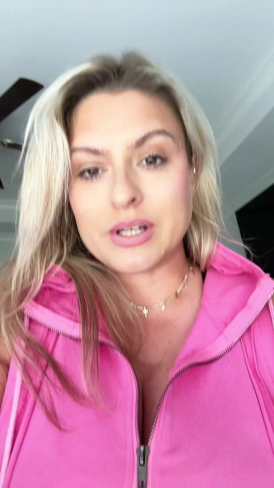 Post 1 by Chelsea Cooper Tesoriero on TikTok (video)